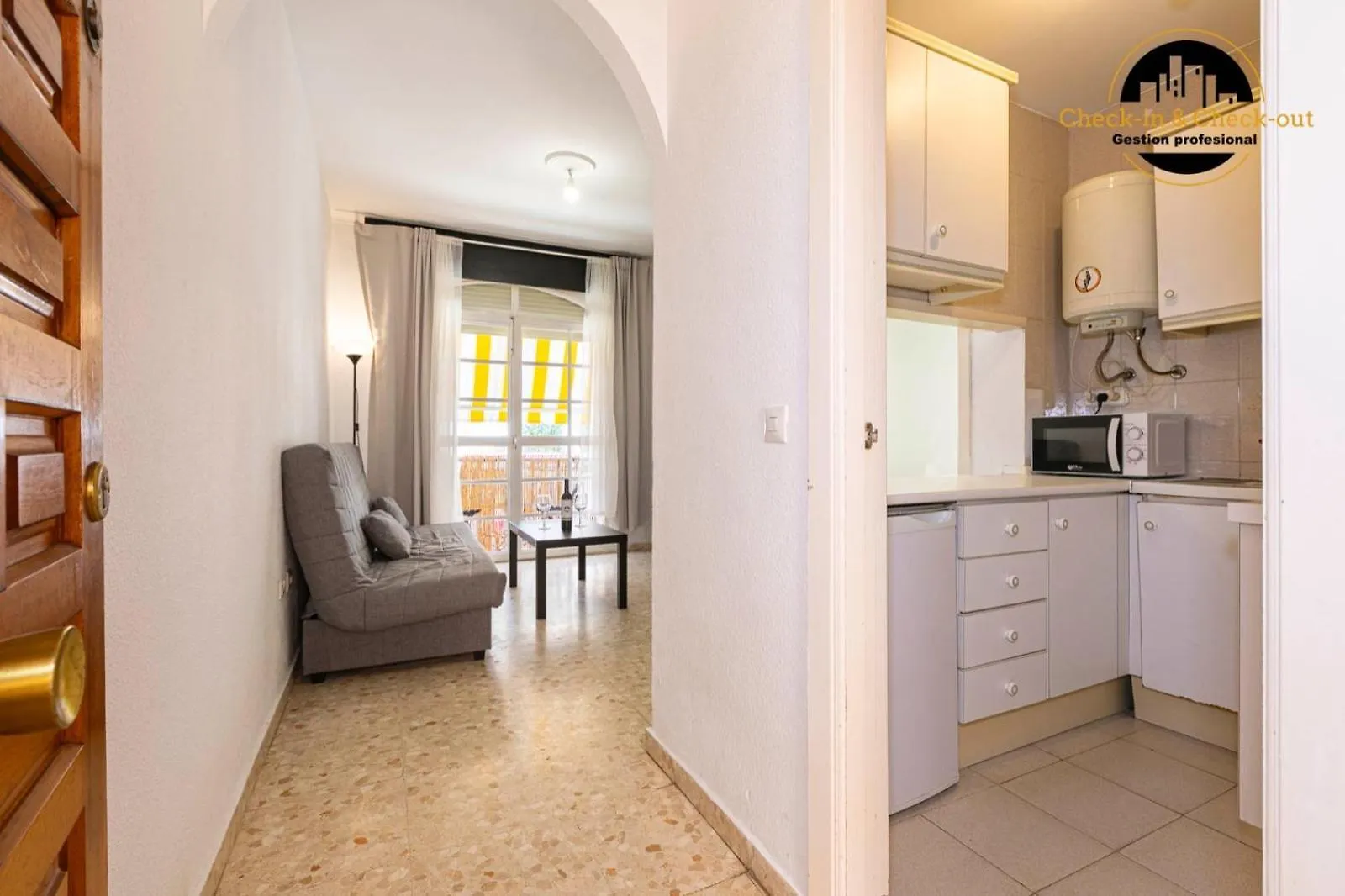 Apartamento El Bajondillo Beach A 30 Metros De La Playa Torremolinos